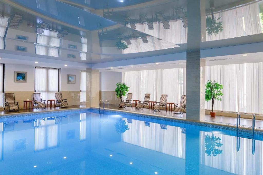 Shera Inn Hotel 阿拉木图 外观 照片